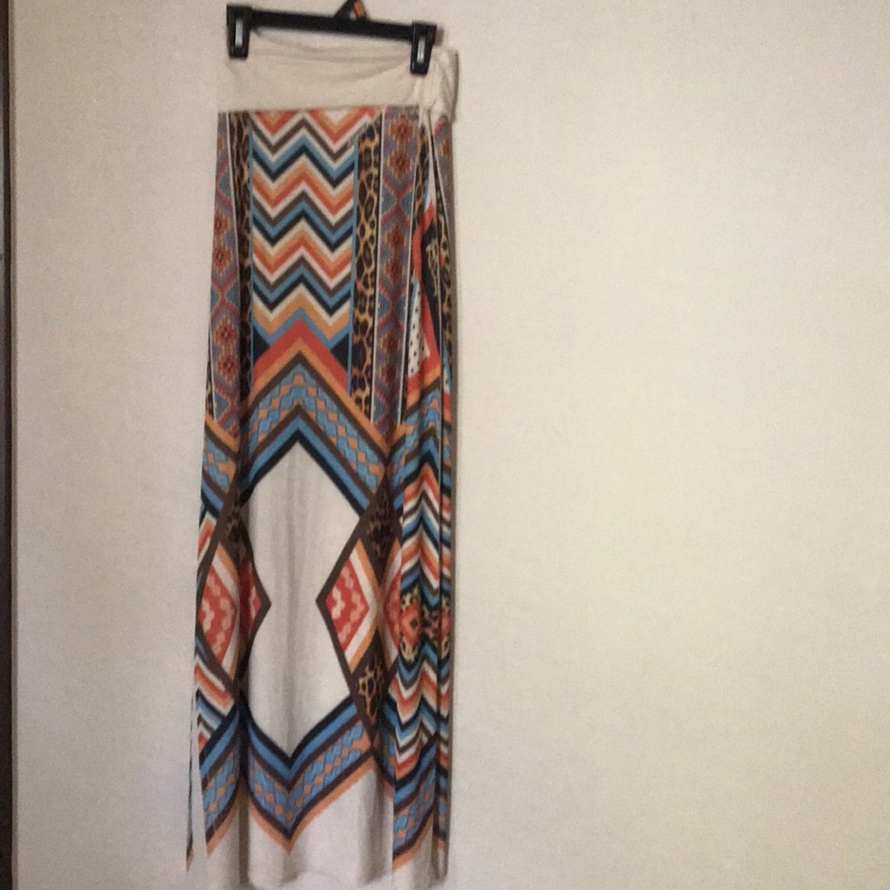 MAXI SKIRT ❤️🆕
